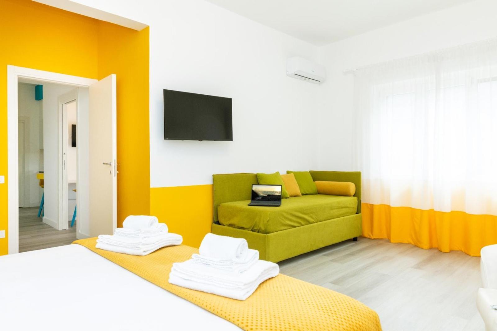 Апартаменты Sunny Flat Сорренто Экстерьер фото